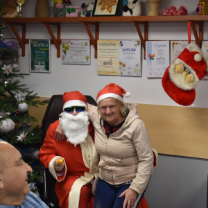 ŚWIĘTY MIKOŁAJ Z MIESZKANKĄ