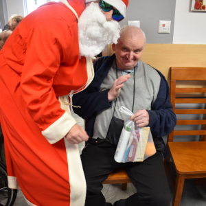 ŚWIĘTY MIKOŁAJ Z MIESZKAŃCEM